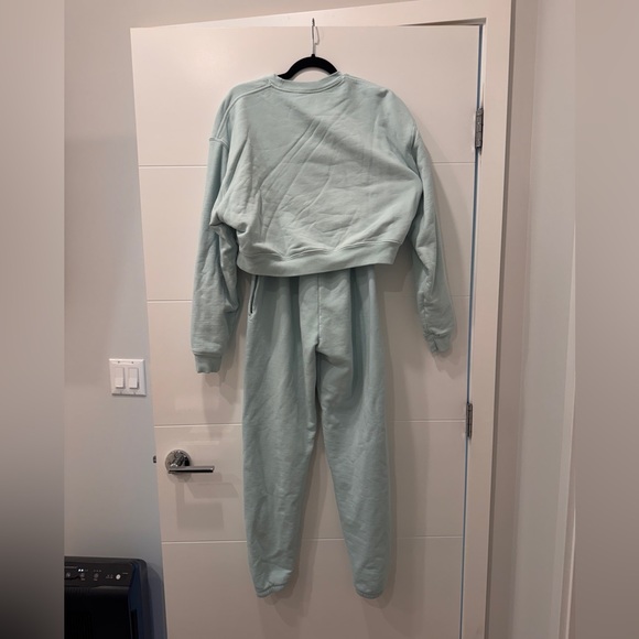 Set Active Matching Sweat Set - Picture 2 of 2